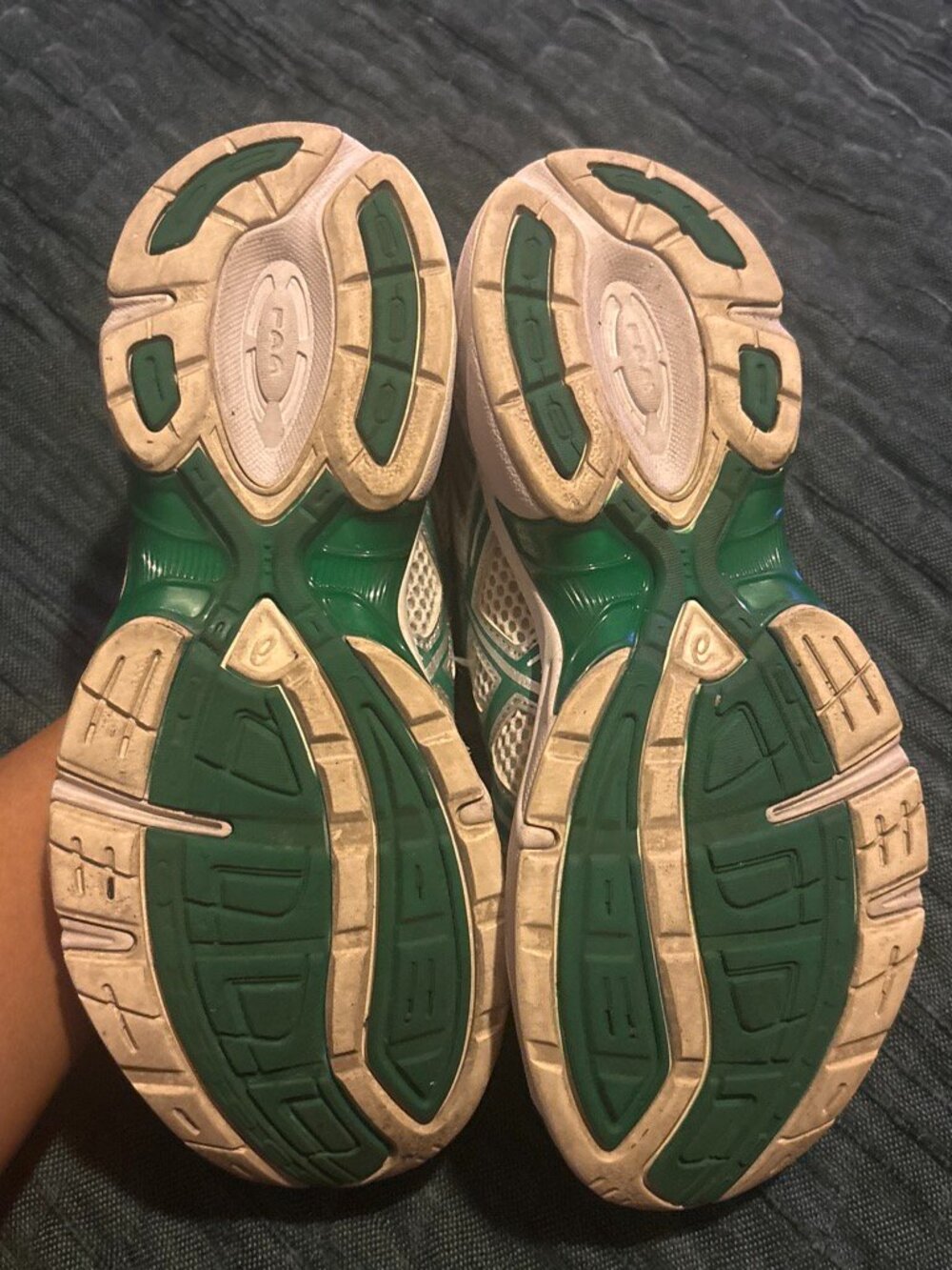 ASICS - Picture 7 of 7